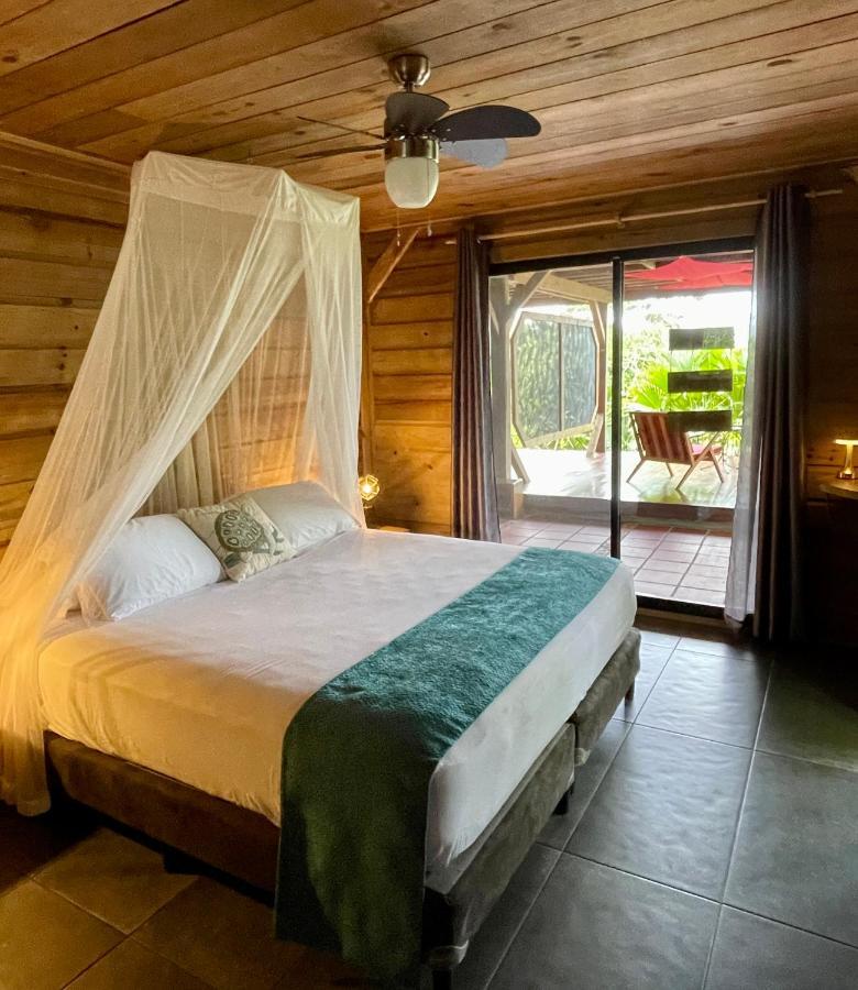 Eden Jungle Lodge Bocas Town Dış mekan fotoğraf
